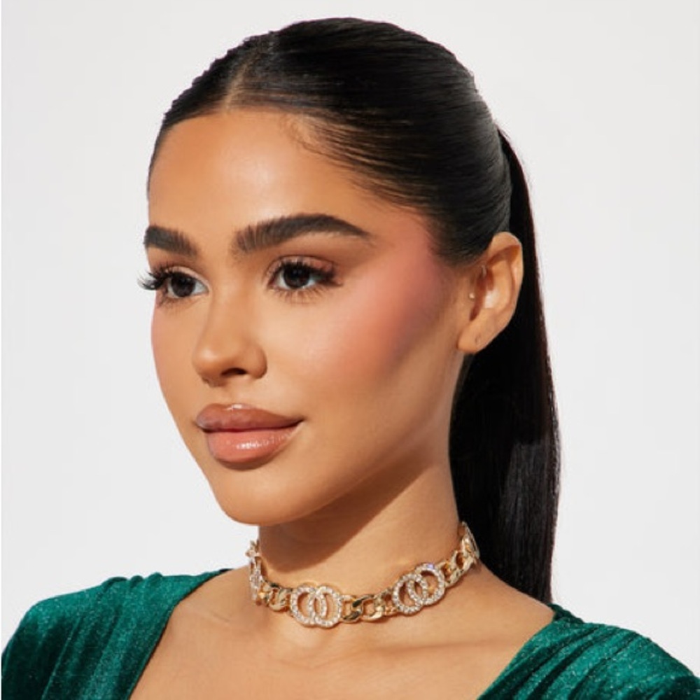 CHANEL-ESQUE GOLD TONE CUBAN LINK CHOKER W/ CC & RHINESTONE EMBELLISHMENTS